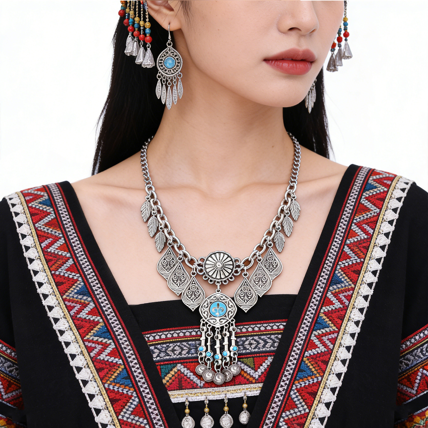 Vintage Silver Alloy Carved Ta - Women Accessories Nepal incelemesi ve fiyatı