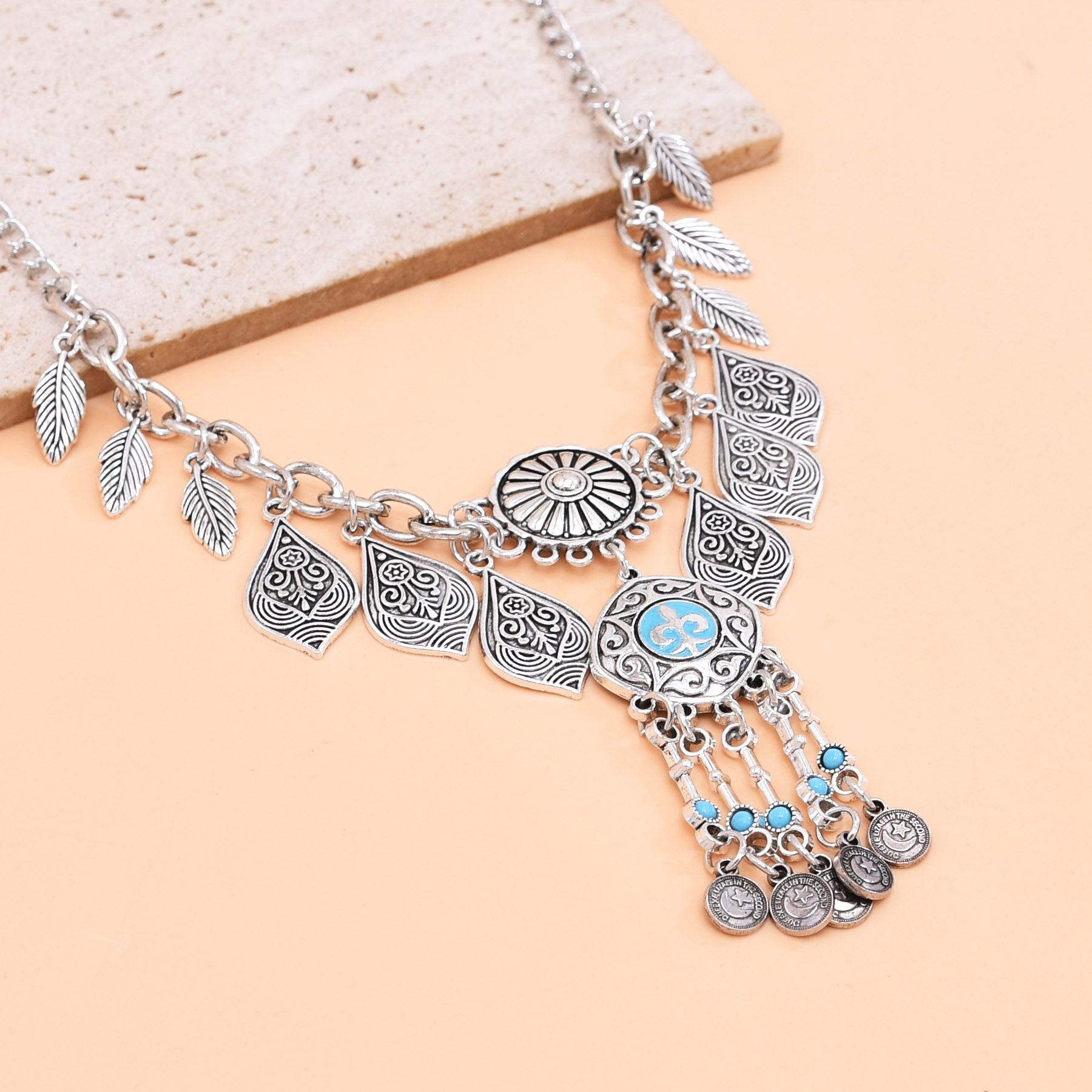 Vintage Silver Alloy Carved Ta - Women Accessories Nepal incelemesi ve fiyatı