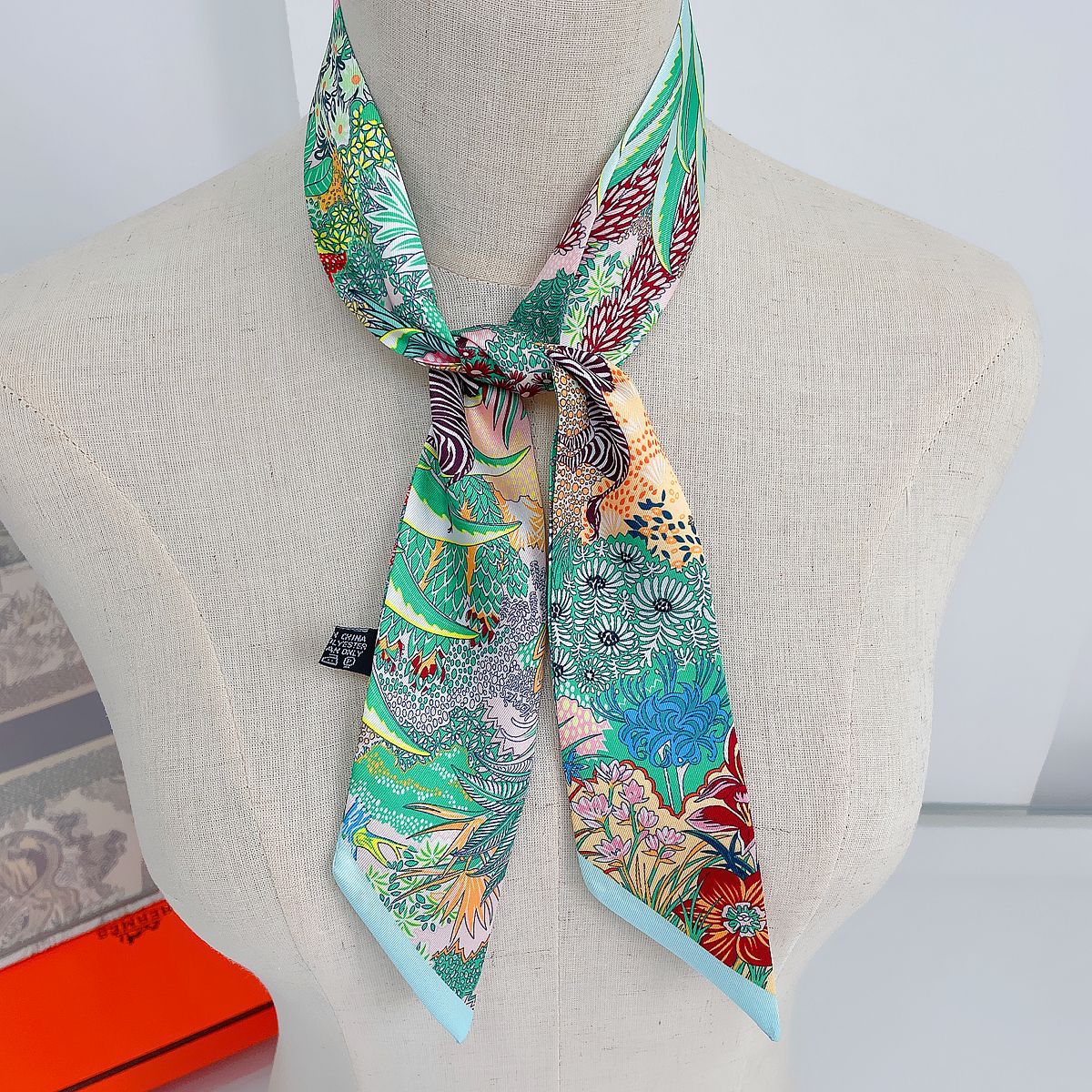 Jungle Horse Print Long Scarf  - Women'S Korean Accessories incelemesi ve fiyatı