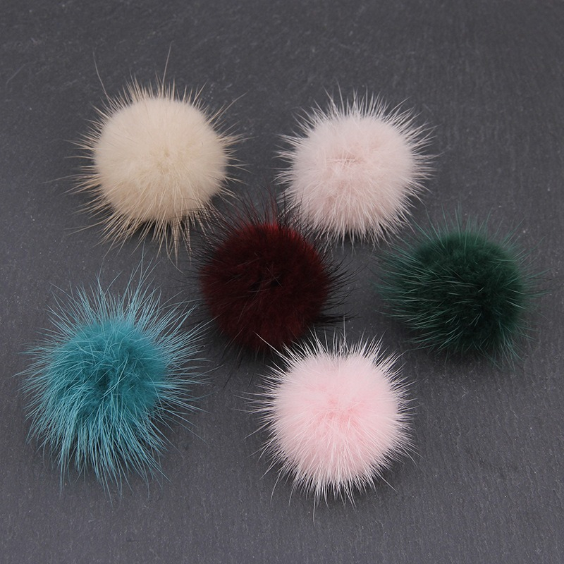 Korean-style Pompom Brooch for - Women'S Accessories For Formal Wear incelemesi ve fiyatı
