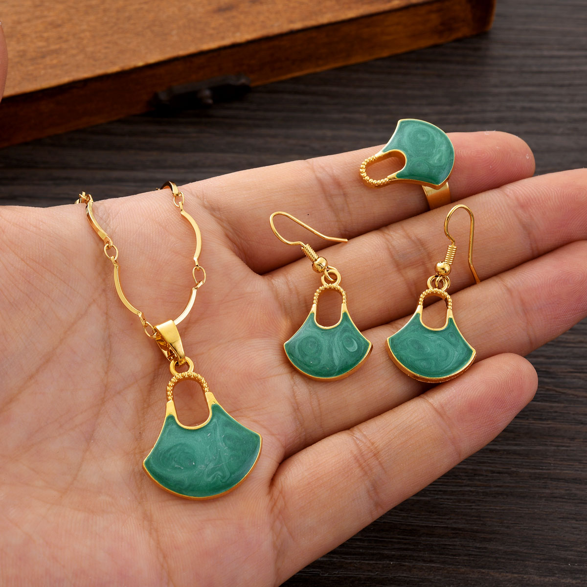Fashion PNG Gold Color Jewelry - Women Accessories India incelemesi ve fiyatı