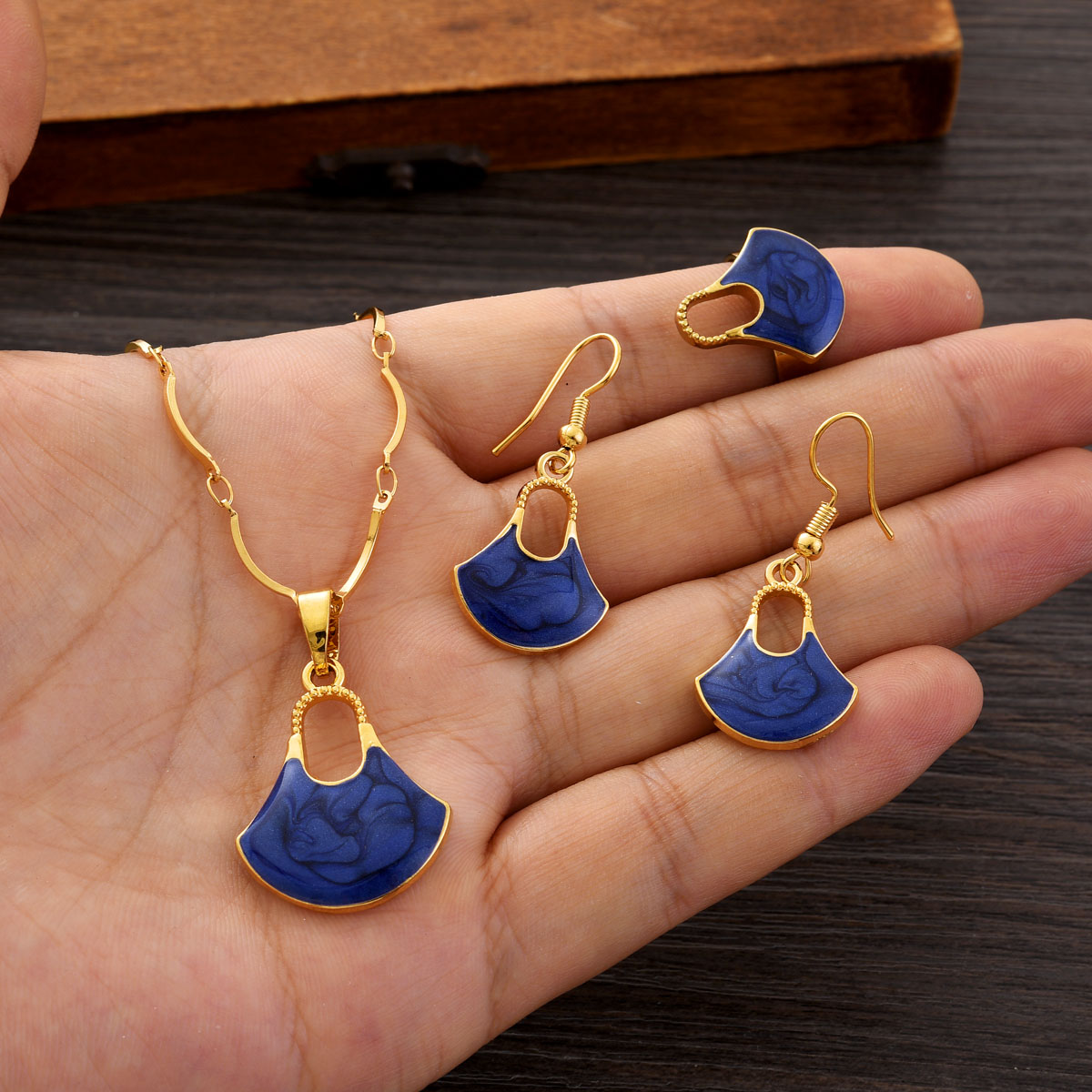 Fashion PNG Gold Color Jewelry - Women Accessories India incelemesi ve fiyatı