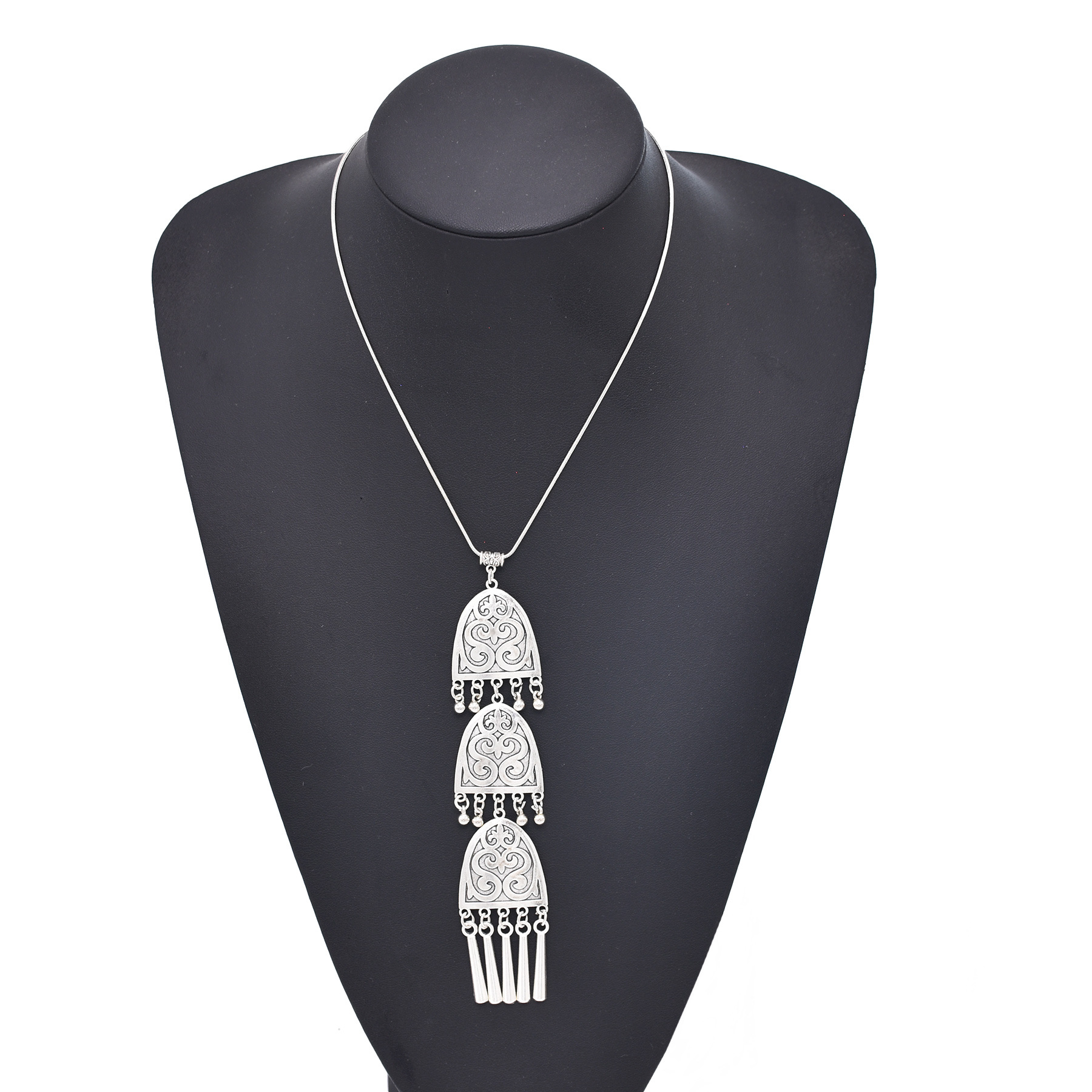 Vintage Silvery Ethnic Element - Women Accessories Nepal incelemesi ve fiyatı