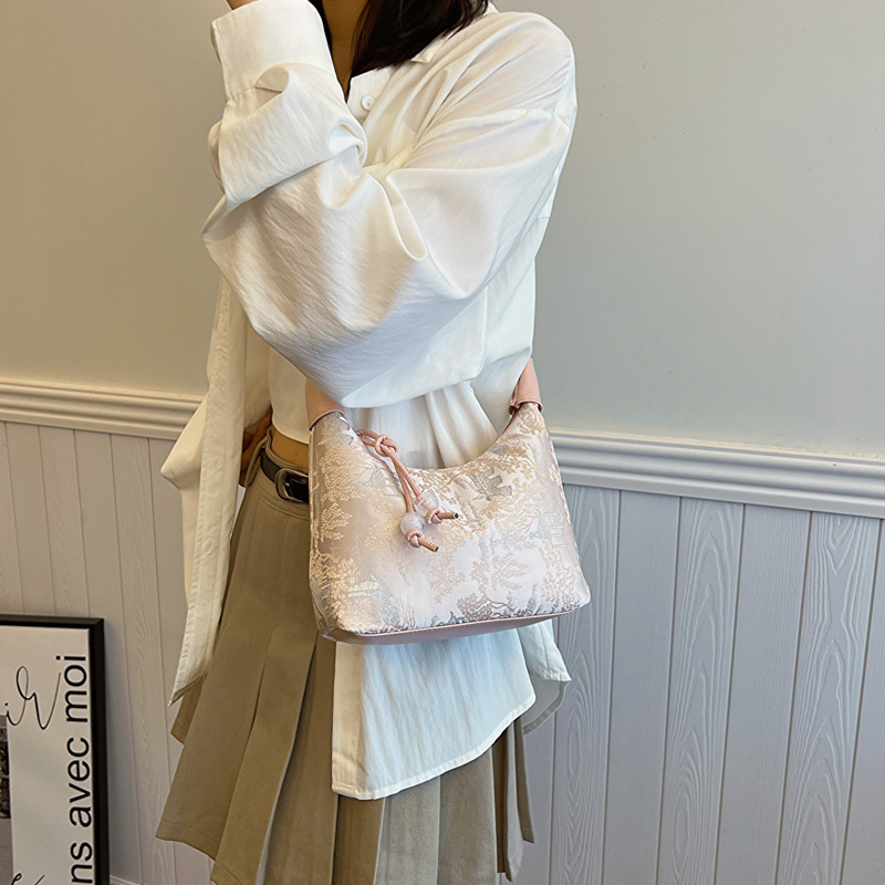 Chinese Ancient Style Wrist Ba - Women'S Accessories Handbags incelemesi ve fiyatı